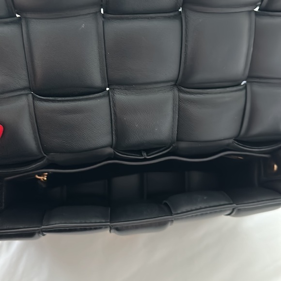 Amazing price!!!! BOTTEGA VENETA PADDED CASSETTE - Picture 7 of 11